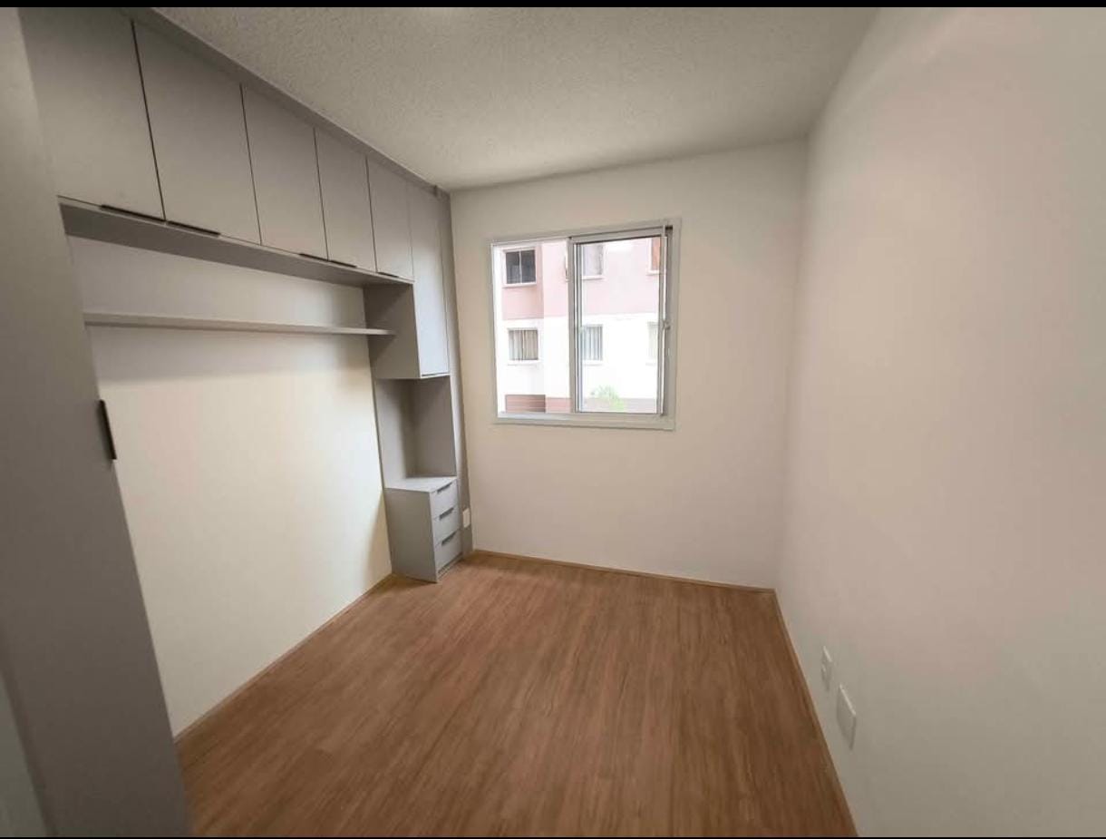 Apartamento 2 dorms — Parque Industrial Tomas Edson, para alugar