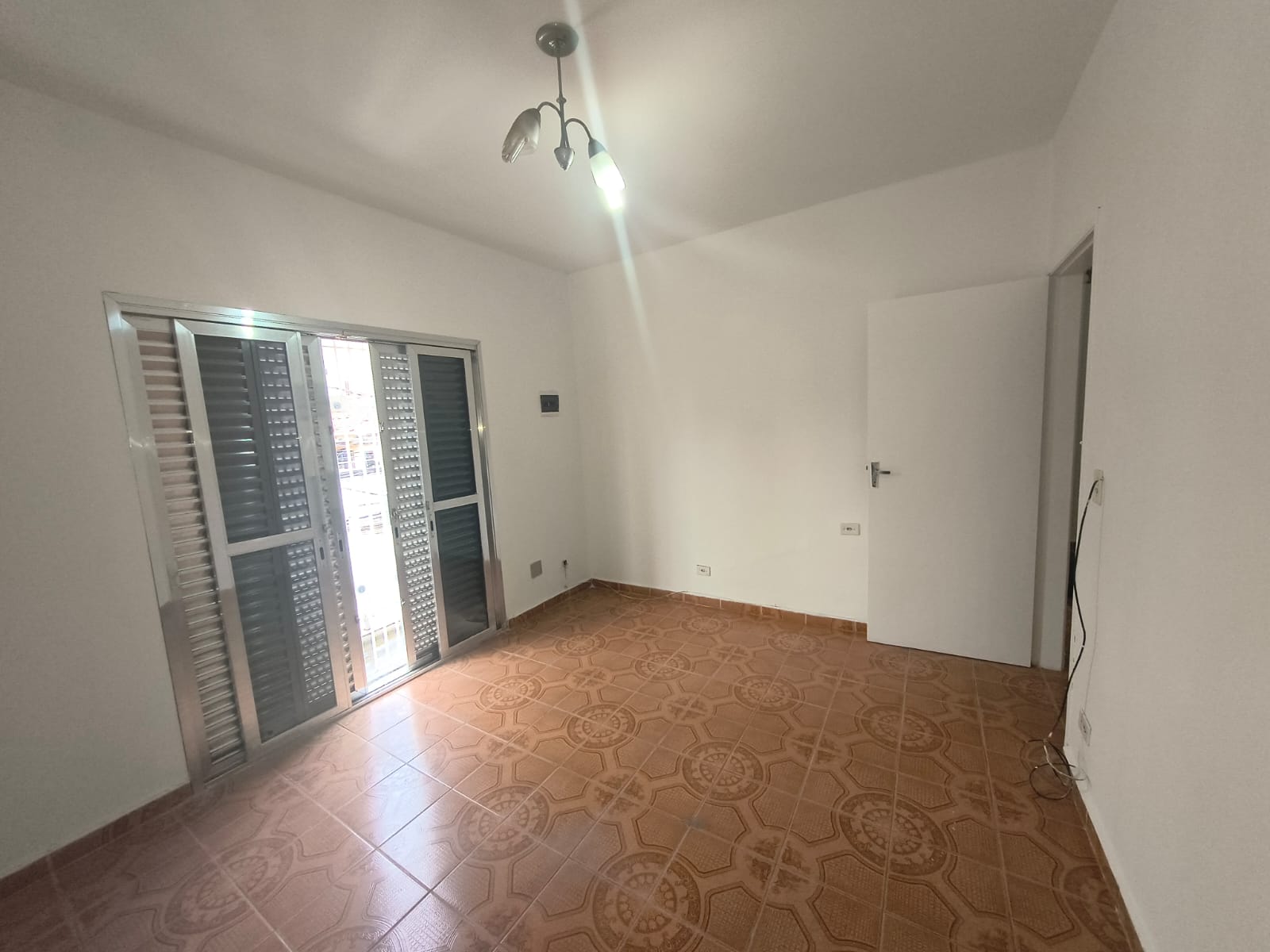 Casa 5 dorms — Jardim Maristela, disponível para alugar! — foto 24