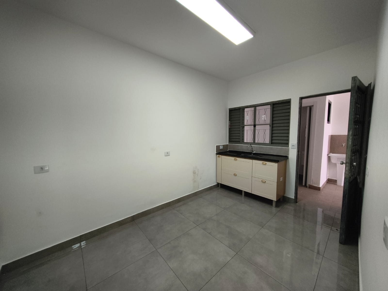 Salão Comercial para alugar — Vila Brasilândia